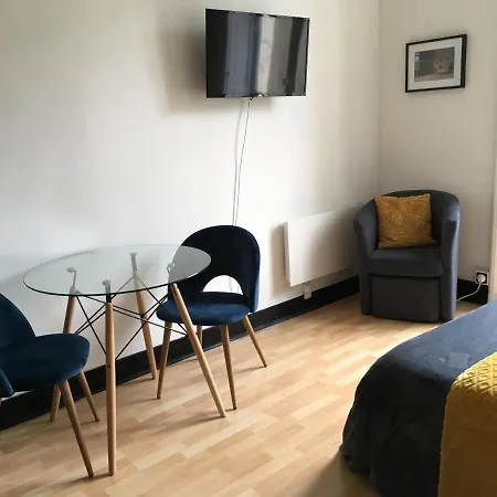 Pyrene Holidays- Le Grand - Lumineux A 2 Pas Des Thermes De Les Bains Apartment *